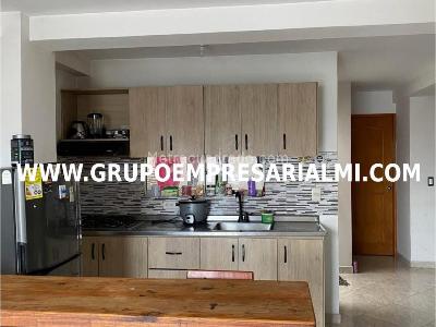 Apartamento en venta en Manrique, Medellín · foto 12 de 20