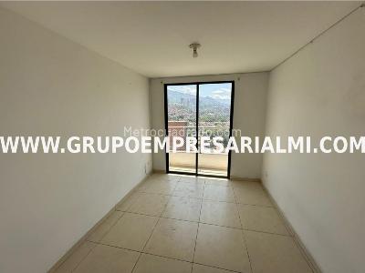 Apartamento en venta en La America, Medellín · foto 11 de 20