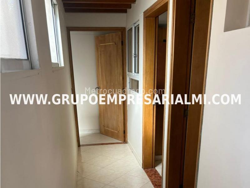 4BR Apartment for Rent in Santa Lucía (4th Floor, No Elevator) - 9