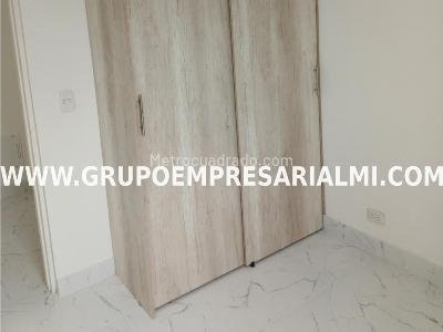 Apartamento de 3 alcobas en venta en La Navarra, Bello, 55 m² · foto 6 de 20