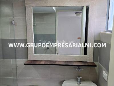 Apartamento de 3 alcobas en venta en La Navarra, Bello, 55 m² · foto 9 de 20