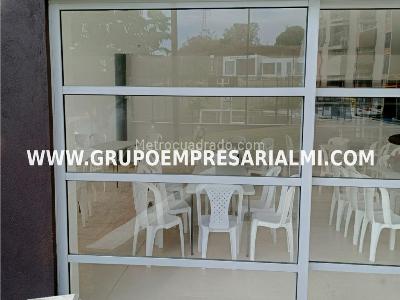 Apartamento de 3 alcobas en venta en La Navarra, Bello, 55 m² · foto 15 de 20
