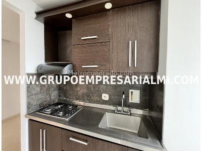 Apartamento en venta en Robledo, Medellín · foto 3 de 20