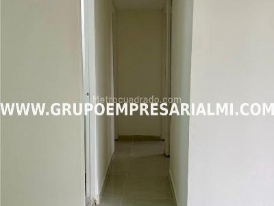 Apartamento en venta en Robledo, Medellín · foto 7 de 20