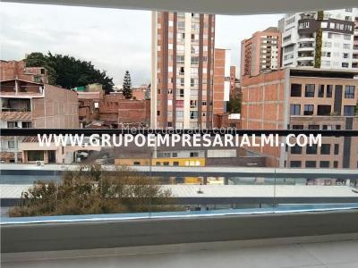 Apartaestudio en arriendo en La Candelaria, Medellín, 65 m² · foto 14 de 20