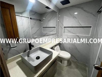 Apartamento de 3 alcobas en venta en Aves Maria, Sabaneta, 114 m² · foto 16 de 20