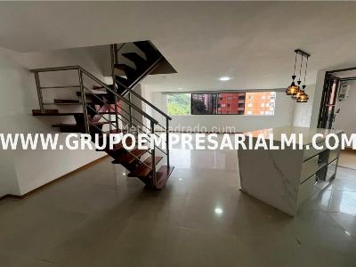 Apartamento de 3 alcobas en venta en Aves Maria, Sabaneta, 114 m² · foto 2 de 20