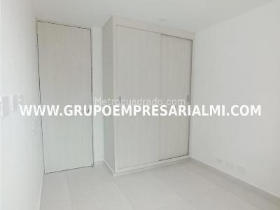 Apartamento en venta en Ditaires, Itagüí · foto 5 de 20