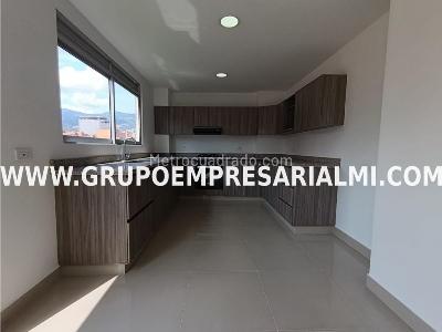 Apartamento en arriendo en La Castellana, Medellín · foto 4 de 20