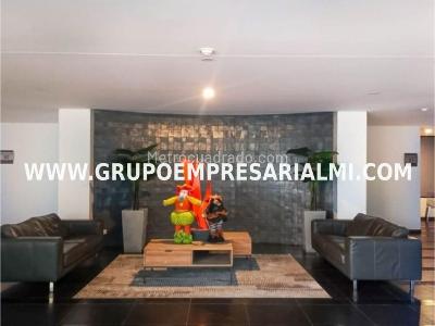 Apartamento de 3 alcobas en arriendo en El Poblado, Medellín, 360 m² · foto 2 de 20