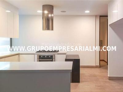 Apartamento de 3 alcobas en arriendo en El Poblado, Medellín, 360 m² · foto 3 de 20