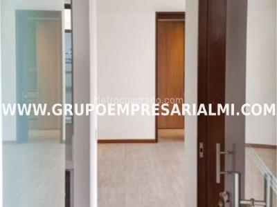 Apartamento de 3 alcobas en arriendo en El Poblado, Medellín, 360 m² · foto 7 de 20