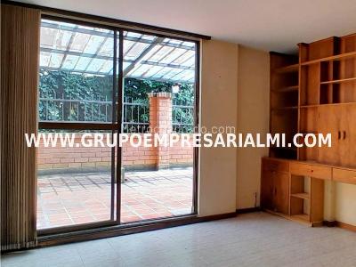 Apartamento en venta en El Poblado, Medellín · foto 4 de 20