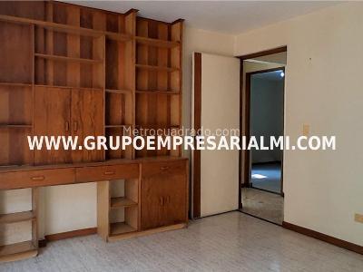 Apartamento en venta en El Poblado, Medellín · foto 7 de 20