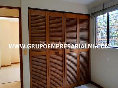 Apartamento en venta en El Poblado, Medellín · foto 8 de 20