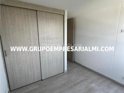 Apartamento en venta en La Pilarica, Medellín · foto 16 de 20