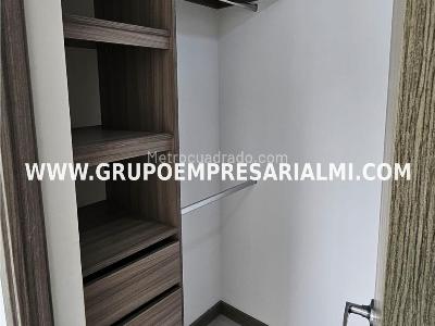 Apartamento de 3 alcobas en venta en San Jose, Sabaneta, 130 m² · foto 10 de 20