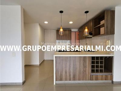 Apartamento de 3 alcobas en venta en San Jose, Sabaneta, 130 m² · foto 17 de 20