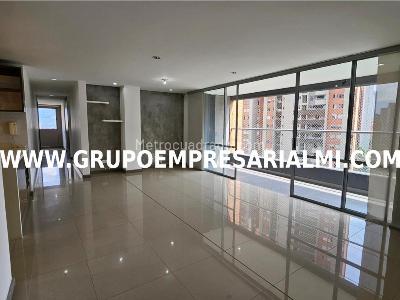 Apartamento de 3 alcobas en venta en San Jose, Sabaneta, 130 m² · foto 18 de 20