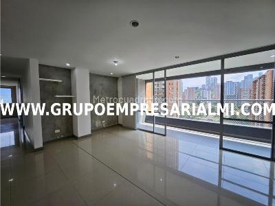 Apartamento de 3 alcobas en venta en San Jose, Sabaneta, 130 m² · foto 19 de 20