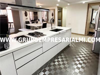 Apartamento de 2 alcobas en venta en El Poblado, Medellín, 112 m² · foto 14 de 20