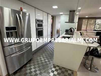 Apartamento de 2 alcobas en venta en El Poblado, Medellín, 112 m² · foto 15 de 20