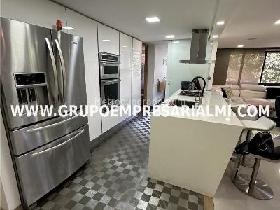 Apartamento de 2 alcobas en venta en El Poblado, Medellín, 112 m² · foto 4 de 20