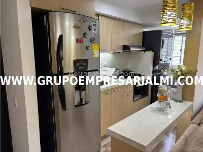 Apartamento de 3 alcobas en venta en Los Alcazares, Sabaneta, 65 m² · foto 16 de 20