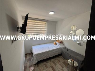Apartamento de 3 alcobas en venta en Los Alcazares, Sabaneta, 65 m² · foto 18 de 20