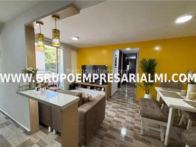 Apartamento de 3 alcobas en venta en Los Alcazares, Sabaneta, 65 m² · foto 2 de 20