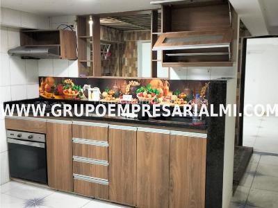 Casa de 4 alcobas en venta en Castilla, Medellín, 58 m² · foto 4 de 20
