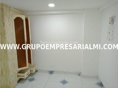 Casa de 4 alcobas en venta en Castilla, Medellín, 58 m² · foto 6 de 20
