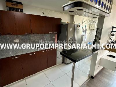 Apartamento en venta en El Poblado, Medellín · foto 6 de 20