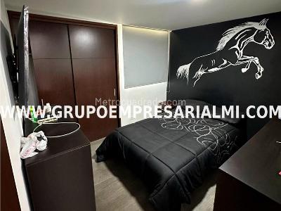 Apartamento en venta en El Poblado, Medellín · foto 11 de 20