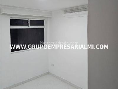 Apartamento en venta en Calasanz, Medellín · foto 3 de 20