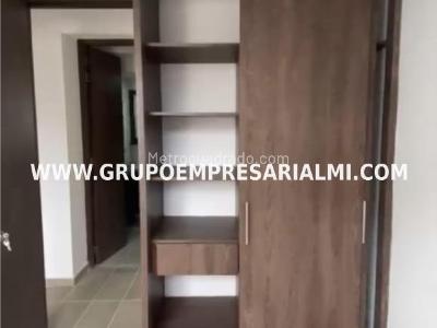 Apartamento de 3 alcobas en venta en Bucaros, Bello, 60 m² · foto 10 de 20