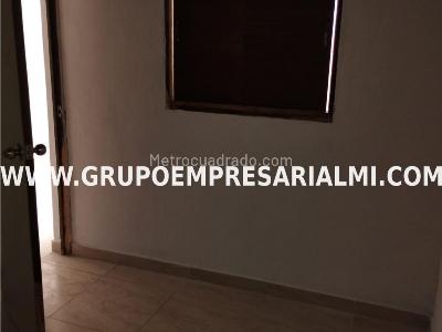Apartamento en venta en Robledo, Medellín · foto 3 de 20