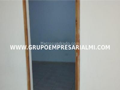 Apartamento en venta en Robledo, Medellín · foto 8 de 20