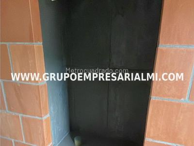 Apartamento de 3 alcobas en venta en Santa Ana, Bello, 48 m² · foto 8 de 20