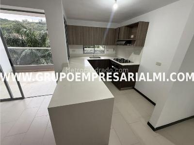 Apartamento de 3 alcobas en arriendo en San German, Medellín, 70 m² · foto 4 de 20