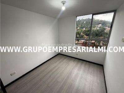 Apartamento de 3 alcobas en arriendo en San German, Medellín, 70 m² · foto 7 de 20