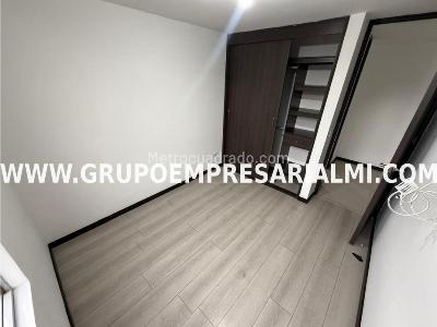 Apartamento de 3 alcobas en arriendo en San German, Medellín, 70 m² · foto 10 de 20