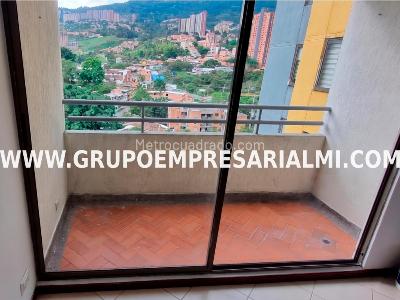 Apartamento en arriendo en Los Colores, Medellín · foto 20 de 20
