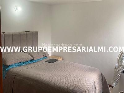 Apartamento en arriendo en Los Colores, Medellín · foto 8 de 20