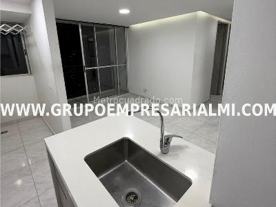 Apartamento de 3 alcobas en venta en La Doctora, Sabaneta, 58 m² · foto 3 de 20