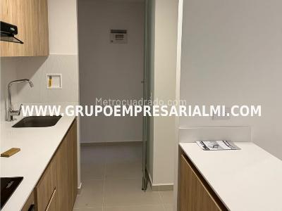 Apartamento de 3 alcobas en venta en La Doctora, Sabaneta, 62 m² · foto 3 de 20