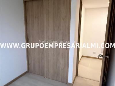 Apartamento de 3 alcobas en venta en La Doctora, Sabaneta, 62 m² · foto 5 de 20