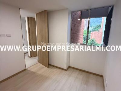 Apartamento de 3 alcobas en venta en La Doctora, Sabaneta, 62 m² · foto 8 de 20