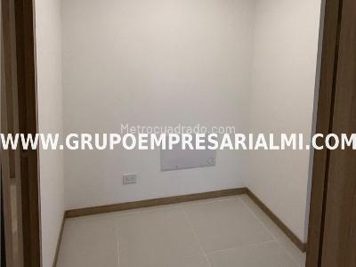 Apartamento de 3 alcobas en venta en La Doctora, Sabaneta, 62 m² · foto 11 de 20