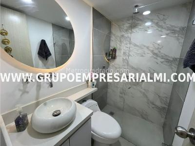 Apartamento en venta en Laureles, Medellín · foto 14 de 20